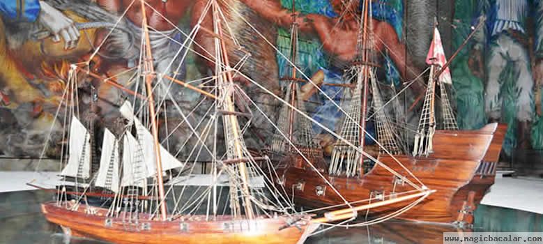 Les pirates à Bacalar et leurs routes.